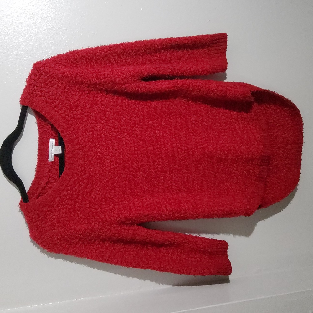 Red Fuzzy High Low Sweater Size L John Paul Richards